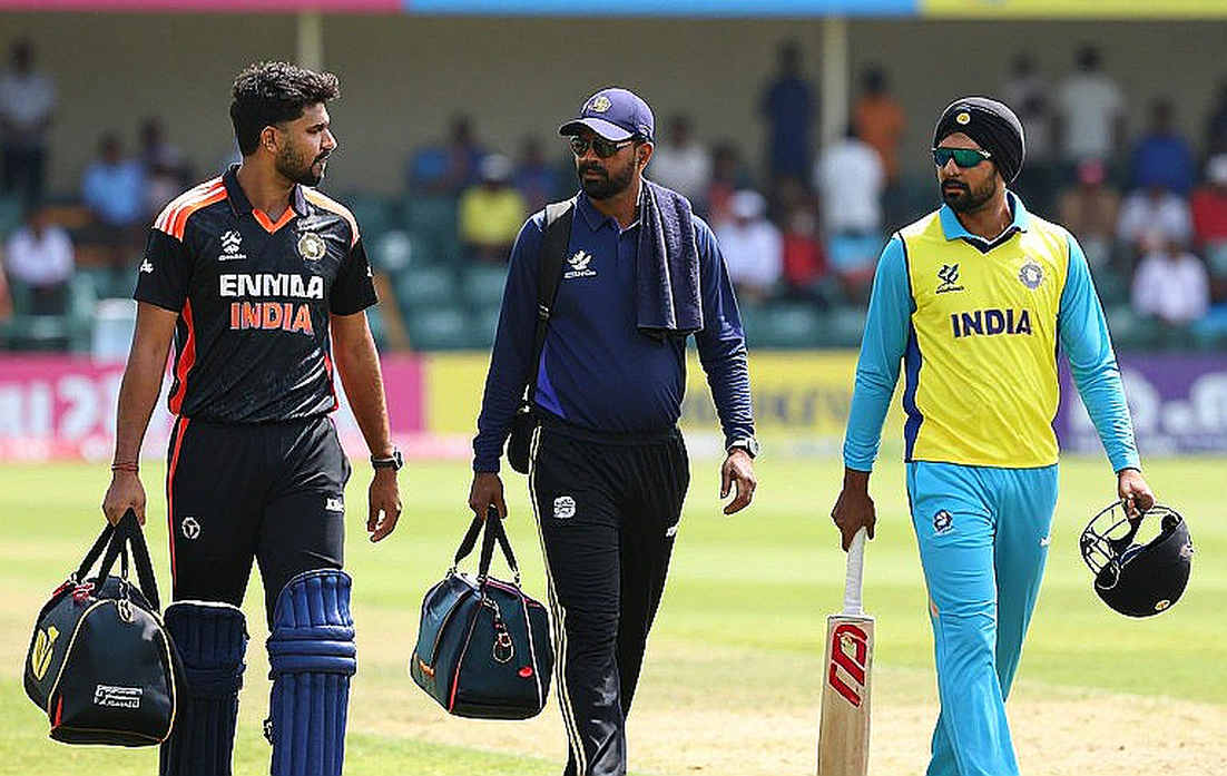 ইউভরাজ দিল্লিতে, এবার কোচের আসনে — ১৬ কোটির ছায়া আর কোচিংয়ের খালি খাতা