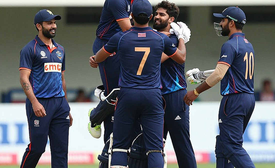 রেনশের ২৭২: ডারবানে স্প্রেডশিটের স্বীকারোক্তি আর অজিদের প্রায়-নিশ্চিত জয়