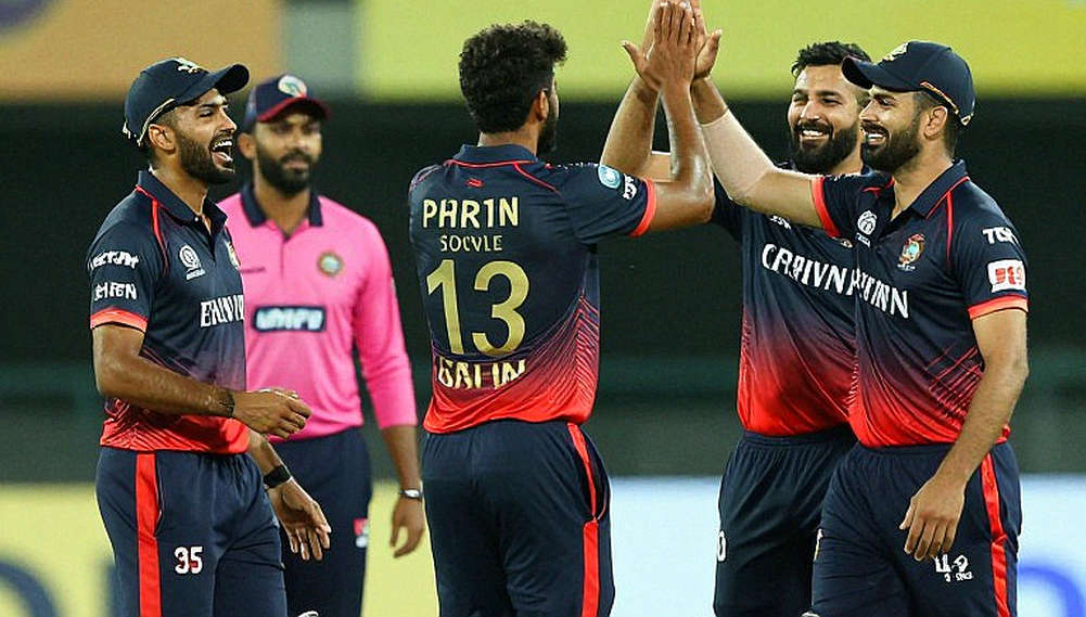 স্কুল ক্রিকেটের খাতা: হেম্যান ট্রফির দ্বিতীয় লেগ যেভাবে শ্রীলঙ্কার ভবিষ্যৎ লিখে রাখে
