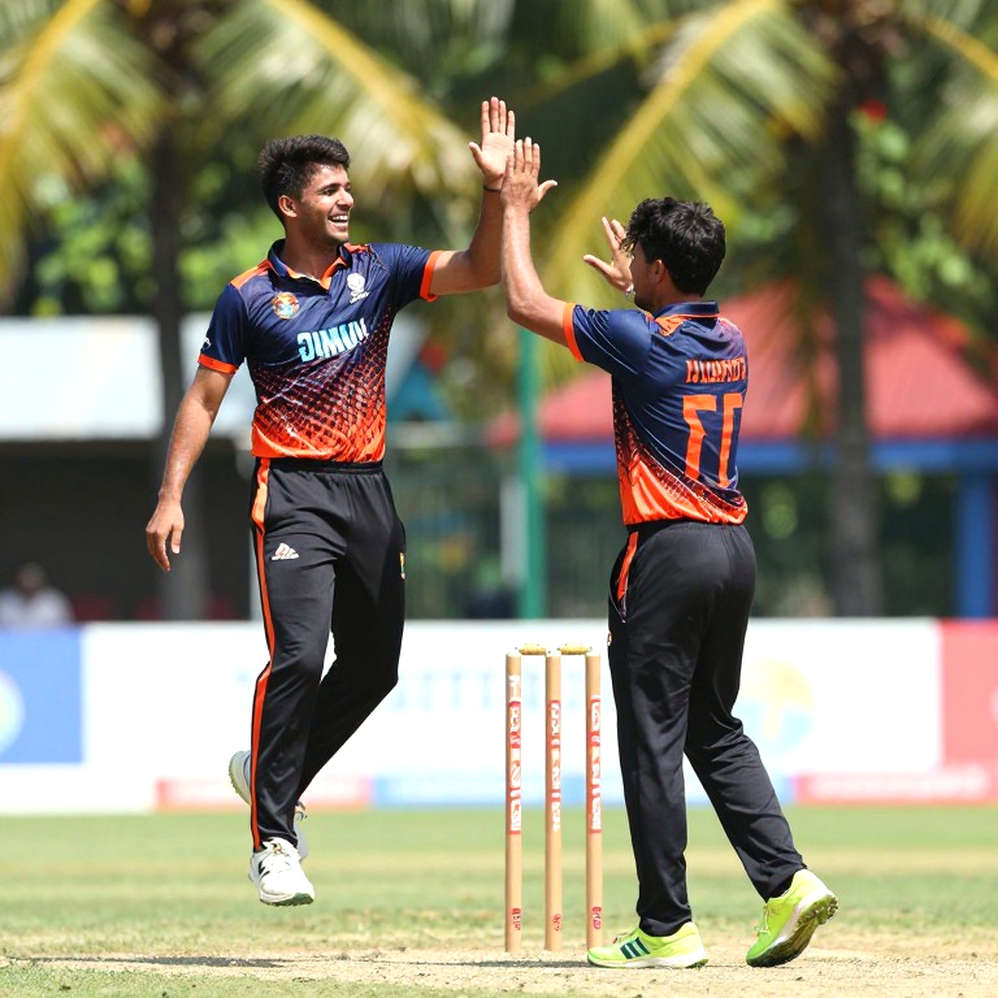 আঠারো মাসের খাতা: তৌহিদ হৃদয়ের স্বীকারোক্তি আর ঘরের মাঠের এশিয়া কাপের ফাঁদ