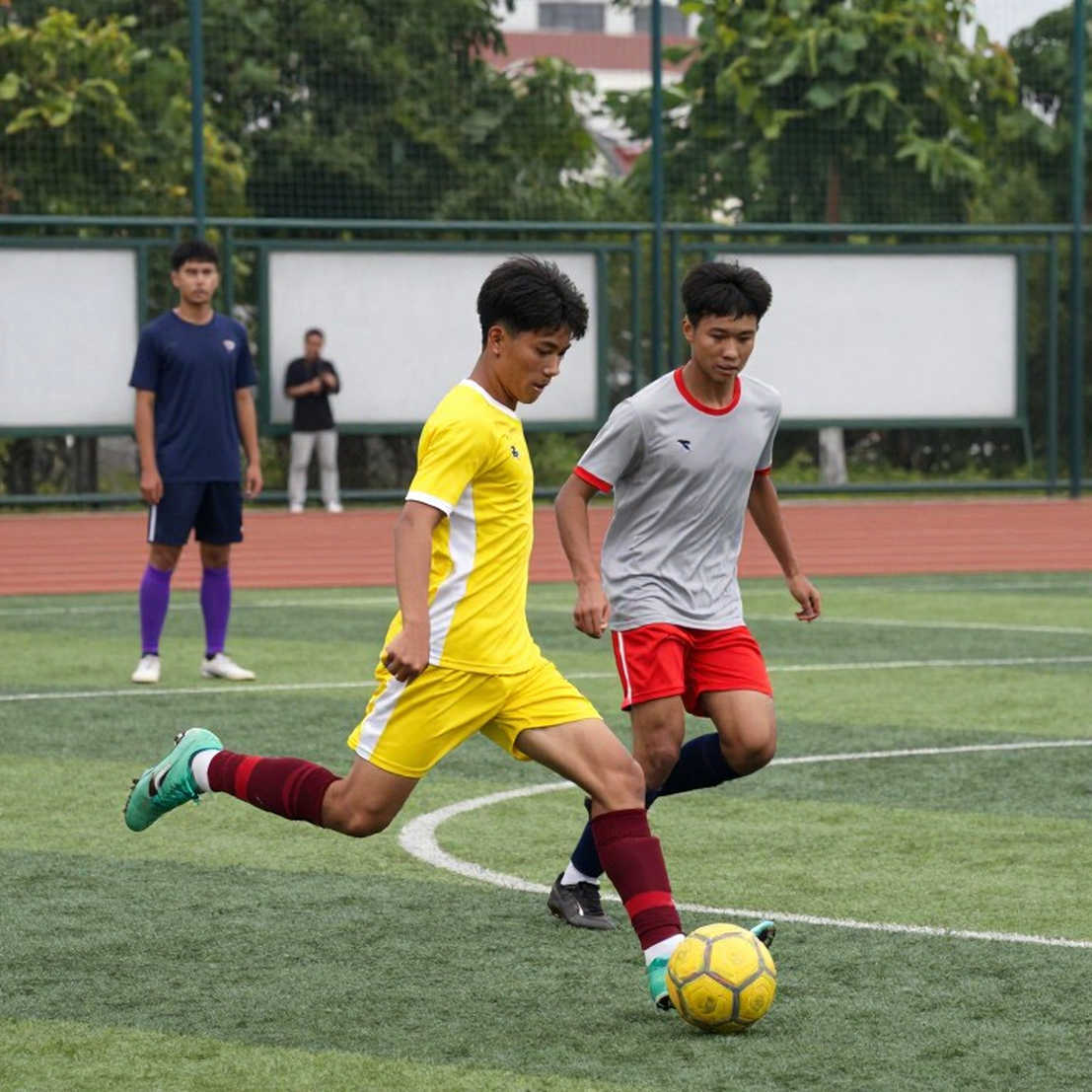 প্রমাণ ছাড়া রায় নেই: খালি স্ক্যাফোল্ডিং, হক-আই আর ফুটবলের ডিকনস্ট্রাকশন-পাঠ