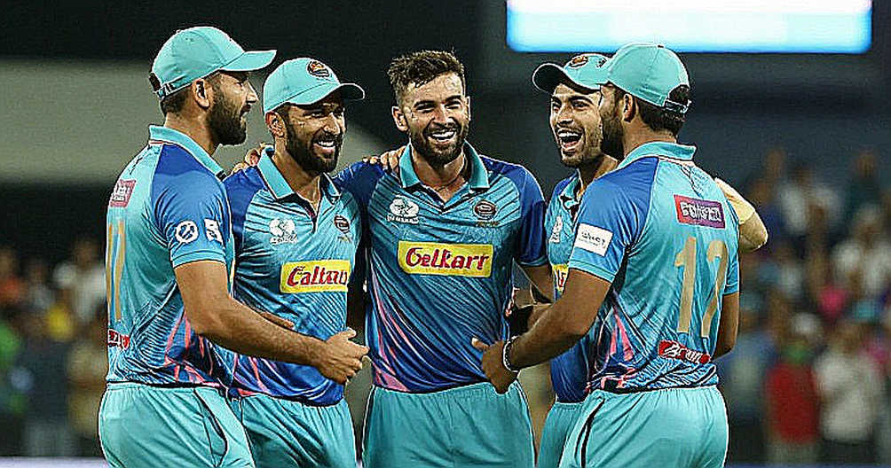 হারানো রিভিউ, না-নেওয়া রিভিউ — আফগান দুই ওপেনারের 'জীবন' আর বাংলাদেশের হিসাবের খাতা