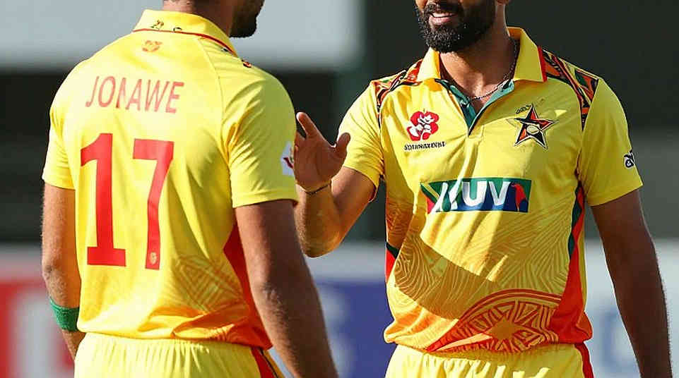 Whoever Pays the Bills Chooses the Captain: Gavaskar's Silence in Packer's Shadow