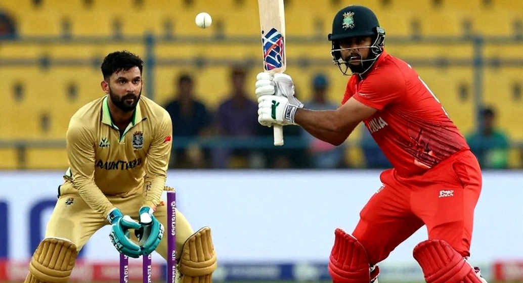 যে পরিকল্পনায় ফরম্যাটের নামই নেই: স্যান্টনার, চার মাঠ আর নিউজিল্যান্ডের বোলিং জ্যামিতি