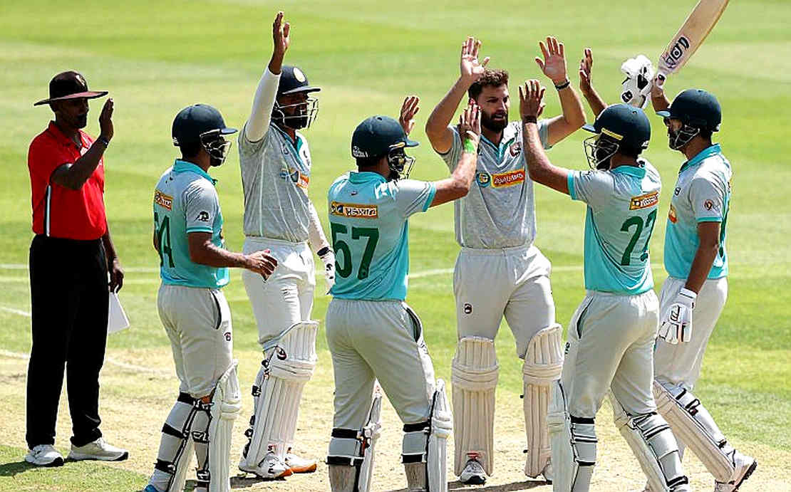 মাঠের বাইরের ফাইনাল: সেন্ট পিটার্স বনাম সেন্ট অ্যান্থনির ম্যাচে যা দেখা যায়নি