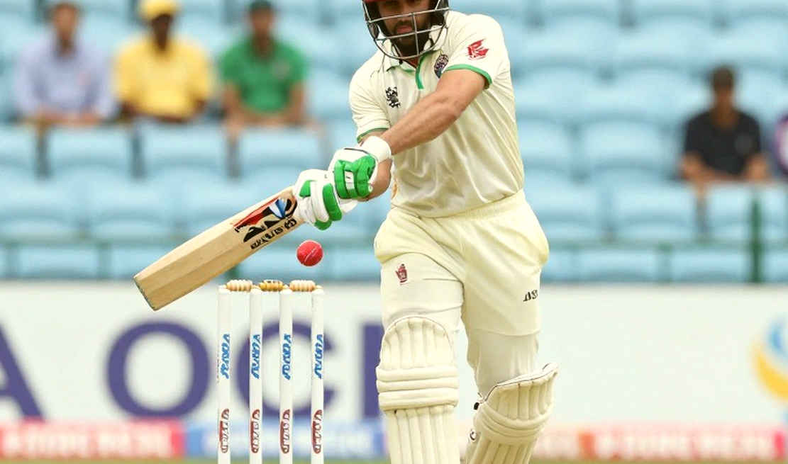মুম্বাই ইন্ডিয়ান্স ও কলকাতা নাইট রাইডার্সের নিলাম কৌশল: বাজেট-বণ্টনের হিসাবই এগিয়ে রাখল দুই চিরপ্রতিদ্বন্দ্বীকে